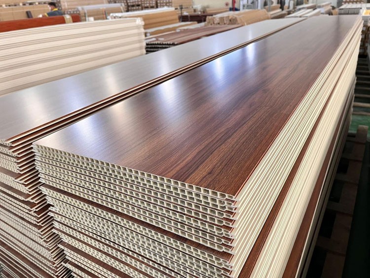 tấm ốp pvc 